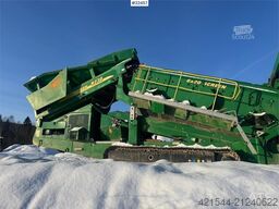 McCloskey R230 Screener w/ Grizzly