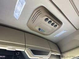 DAF XG 530 | RETARDER | PARK-COOLER | SKIRTS | PREM...