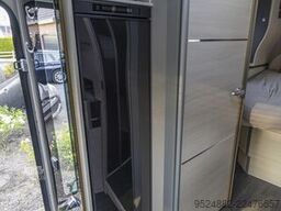 Ford Challenger 328 Graphite Edition Premium