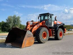 Hitachi ZW310-6