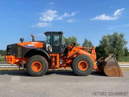 Hitachi ZW310-6