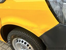 VW Transporter 2.0 TDI L2H1 Pick up open laadbak P...