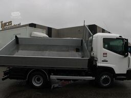 Renault D 150 + 3SIE TIPPER + EURO 6 + PERFECT!!! 186KM