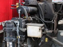 Mercedes-Benz Axor 2633 + 6x2 + euro 5 + manual