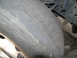 Mercedes-Benz Axor 2633 + 6x2 + euro 5 + manual