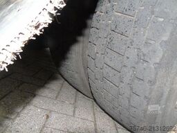 Mercedes-Benz Axor 2633 + 6x2 + euro 5 + manual