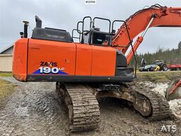 Hitachi ZX190LC-6 Tracked excavator w/ 2 buckets, tilt and