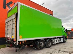 Volvo FM 370 6x2*4 RETARDER / SUPRA 850 / BOX L=7469 mm