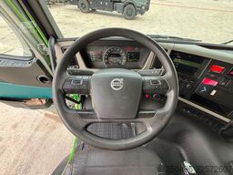 Volvo FM 370 6x2*4 RETARDER / SUPRA 850 / BOX L=7469 mm
