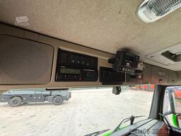 Volvo FM 370 6x2*4 RETARDER / SUPRA 850 / BOX L=7469 mm