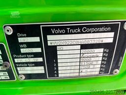 Volvo FM 370 6x2*4 RETARDER / SUPRA 850 / BOX L=7469 mm