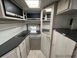 KARMANN Dexter 550 - Hubbett - Heckbad - Klima -