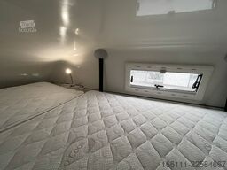 KARMANN Dexter 550 - Hubbett - Heckbad - Klima -
