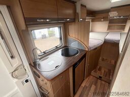 HYMER/ERIBA Exsis I 562 - Einzelbetten -  - Solar
