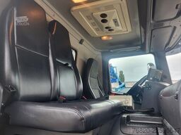 Scania P 280