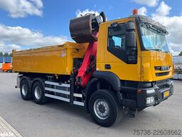 Iveco Trakker AD380T41W 6x6 Palfinger 15 Tonmeter Z-k...
