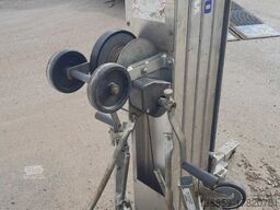 Sumner Contractor Lift Model 2124 7,20m