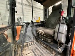 Doosan DX 80 R