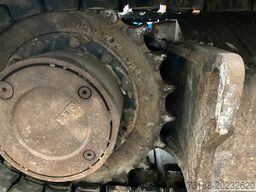 Doosan DX 80 R