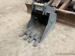 Kubota U 27-4