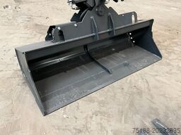 Kubota U 27-4