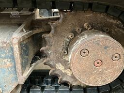 Kubota U 27-4