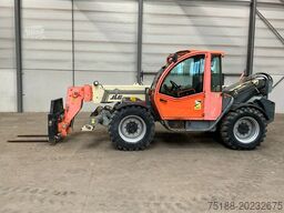 JLG 4013