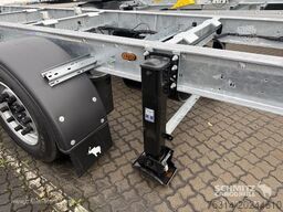 Schmitz Cargobull Zentralachsanhänger Wechselfahrgestell Standard