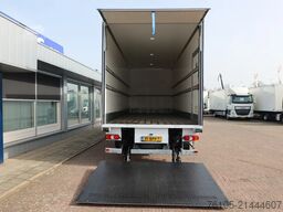 Mercedes-Benz Bakwagen + DHollandia 2000 kg