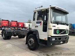 Volvo FL 220 (FULL STEEL SUSP. / 10 BOLTS / 18 TONS /...