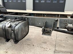 Volvo FL 220 (FULL STEEL SUSP. / 10 BOLTS / 18 TONS /...