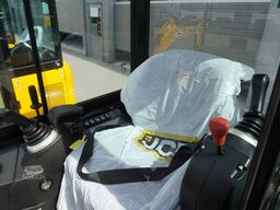 JCB 16 C-1 mini crawler excavator / joystick
