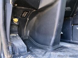 Mercedes-Benz Arocs 3251  E6 8x4 Retarder Blatt Blatt AHK 26T