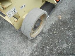 JLG JLG 3246, Scherenarbeitsbühne, 11,9 m