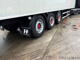 Knapen Trailers K100 92m3 Cargo Floor 10MM Liftas Schijfremmen