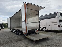 Volvo FL 250 Koffer mit Portaltüren