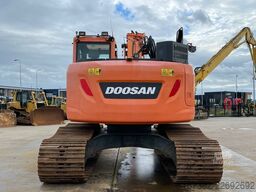 Doosan DX235LCR-5