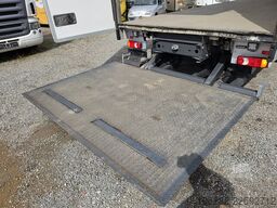 Volvo FL 250 Koffer mit Portaltüren Blatt/Luft