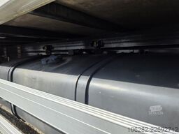 Volvo FL 250 Koffer mit Portaltüren Blatt/Luft
