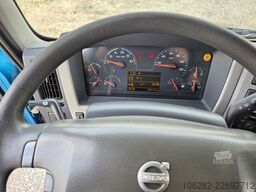 Volvo FL 250 Koffer mit Portaltüren Blatt/Luft