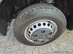 Mercedes-Benz Sprinter 516 CDI Open laadbak 4.26m GVW 3500kg ...