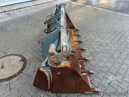 Klappschaufel / Zettelmeyer / Volvo CAT JCB