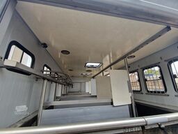 Scania P94 Roelofsen 5paards paardenvrachtwagen met li...