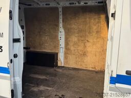 Renault Master **EURO 6B-BELGIAN VAN**