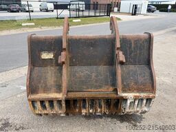 Verachtert RR-4 - SKELETON ROCK BUCKET + TEETH / Godet à c...