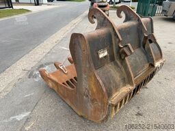 Verachtert RR-4 - SKELETON ROCK BUCKET + TEETH / Godet à c...