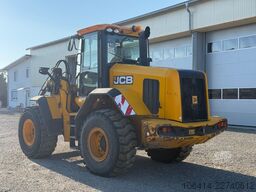 JCB 427