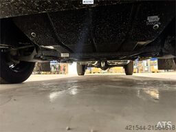 Iveco 35S18 flatbed truck with crane – 2 sets of tires –