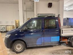 Volkswagen 4x4 Transporter w/ crane – 2 sets of tires