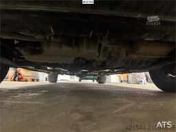 Volkswagen Caddy 4x4 with 2 sets of tires and interior fittin